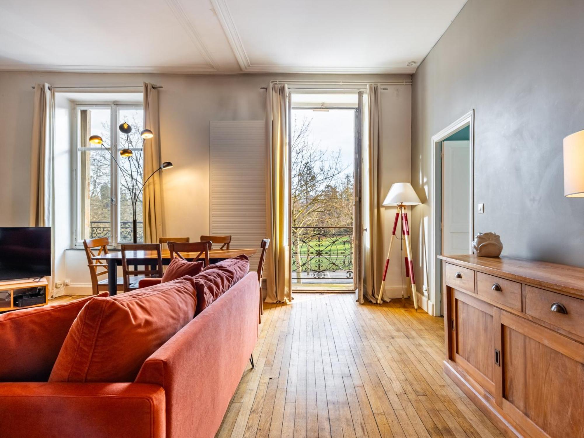 Le Chic D'Adam - A Cote Du Parc De La Pepiniere Apartment Nancy Luaran gambar