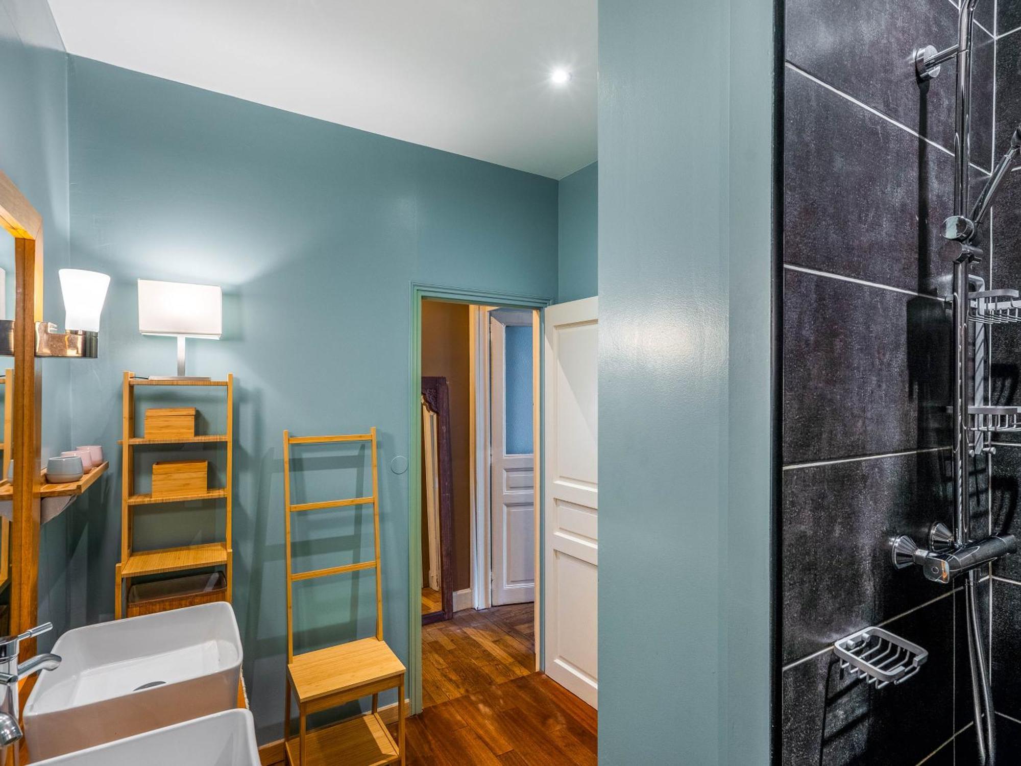 Le Chic D'Adam - A Cote Du Parc De La Pepiniere Apartment Nancy Luaran gambar